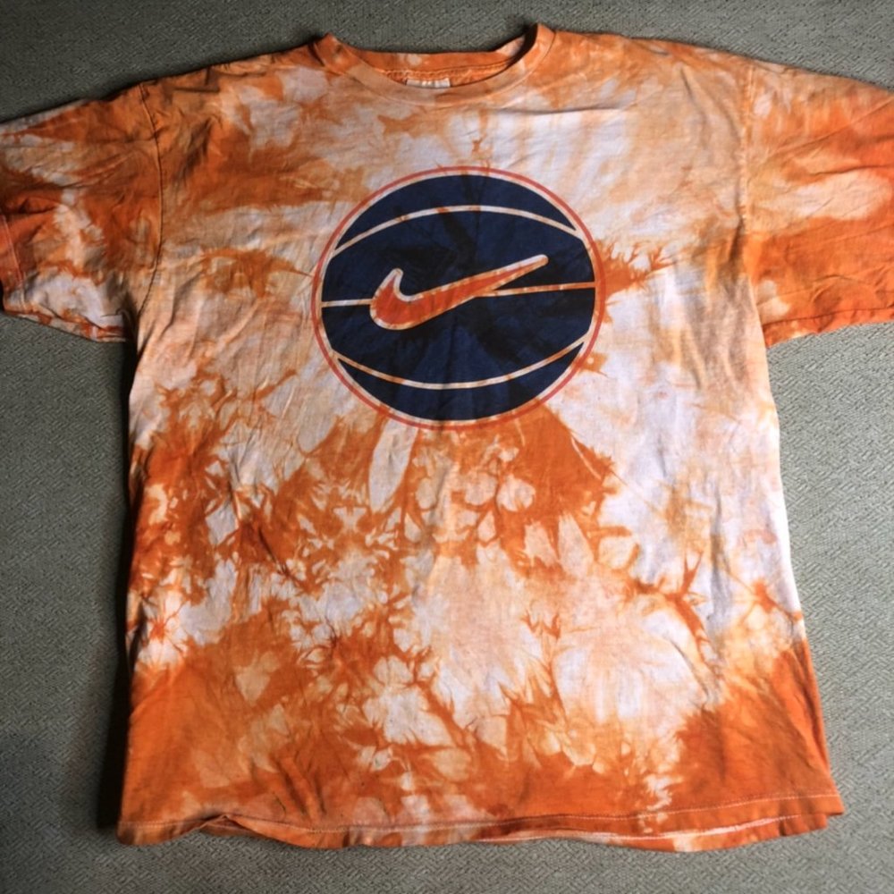 Vintage Nike Graphic Tee